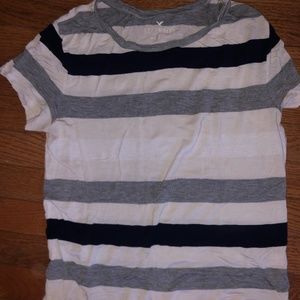 American Eagle T-shirt